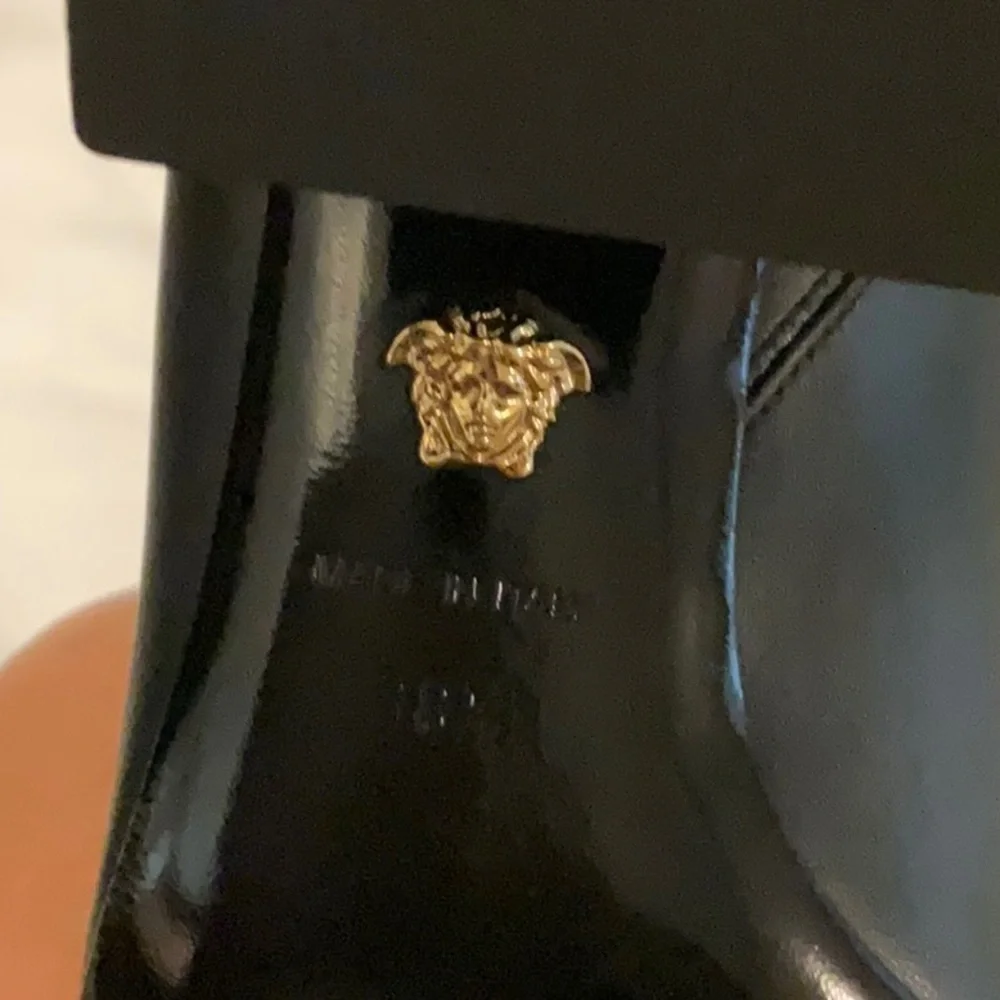 NIB Versace Boots - Picture 7 of 15